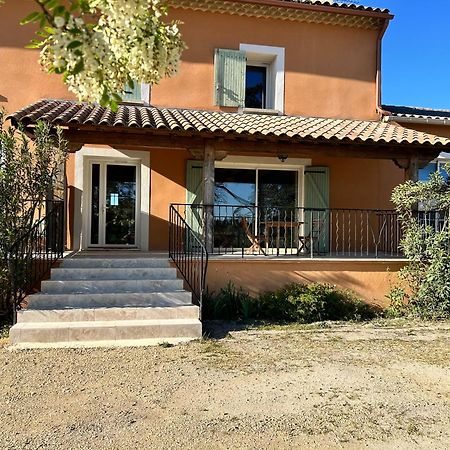 Bed and Breakfast La Capucelle Caderousse Exterior foto